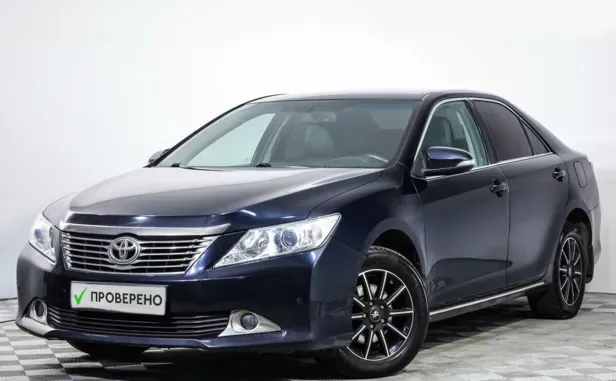 Toyota Camry, 2012