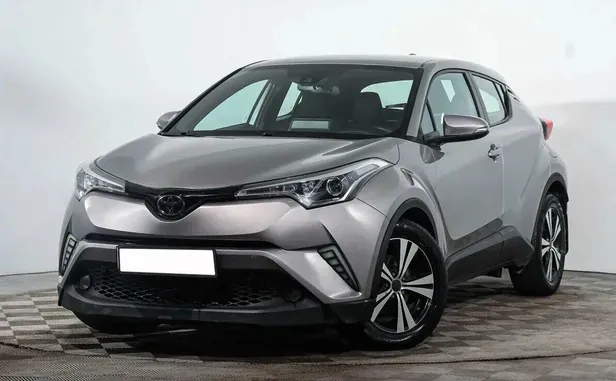 Toyota C-HR, 2019