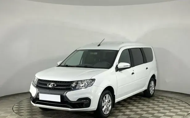 Lada (ВАЗ) Largus, 2024