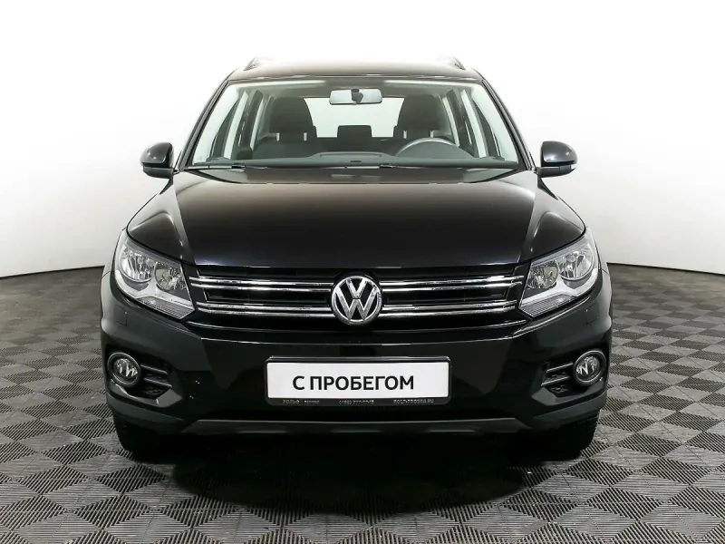 Volkswagen Tiguan, 2012