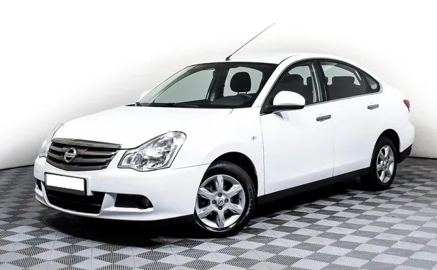 Nissan Almera