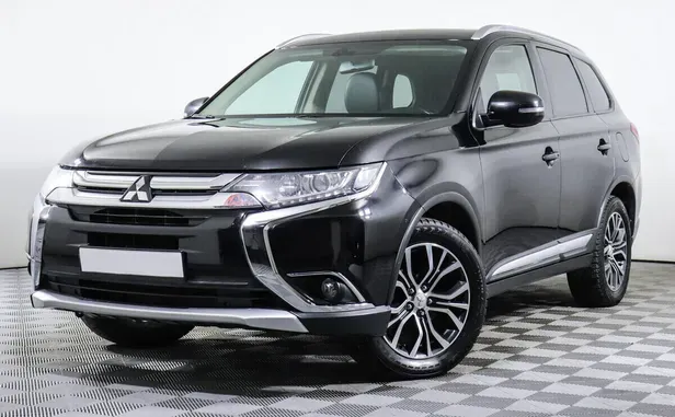 Mitsubishi Outlander, 2015