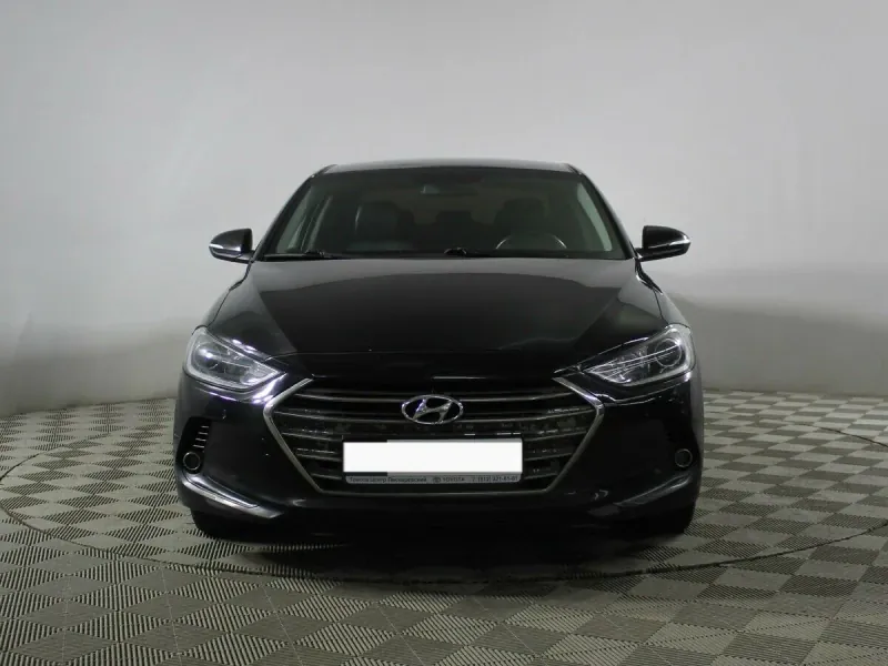 Hyundai Elantra, 2016