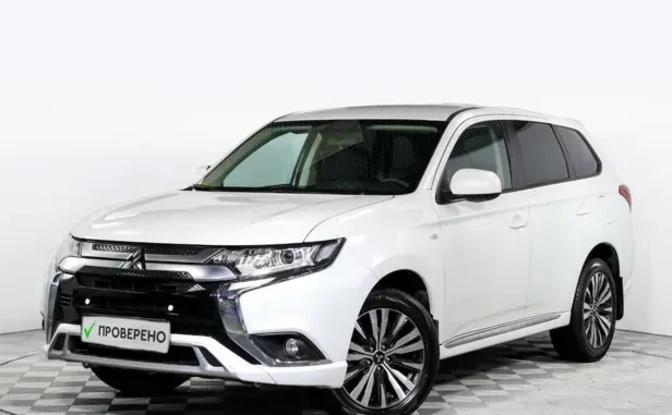 Mitsubishi Outlander, 2022