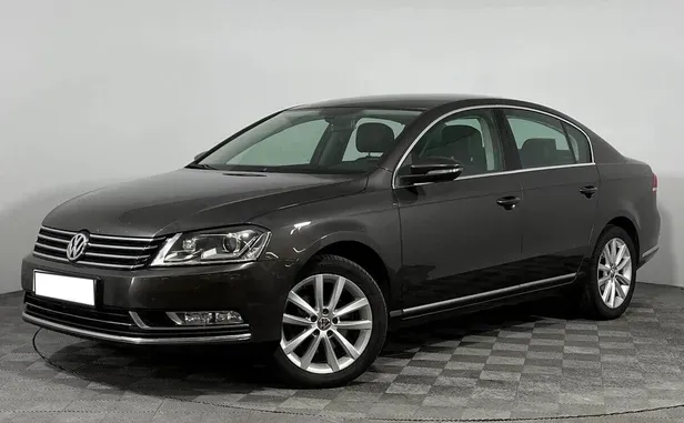 Volkswagen Passat, 2013