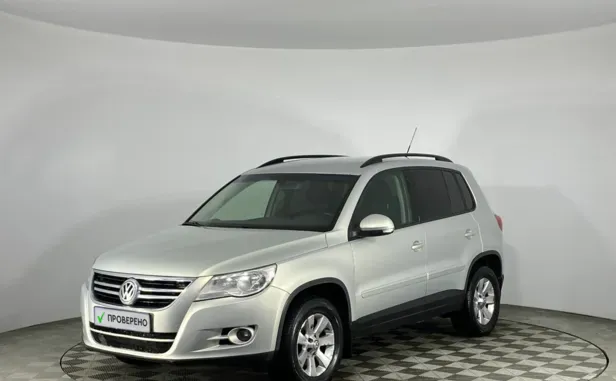 Volkswagen Tiguan, 2010