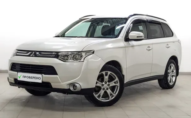 Mitsubishi Outlander, 2013