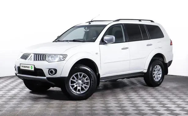 Mitsubishi Pajero Sport, 2013