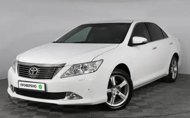 Toyota Camry, 2013