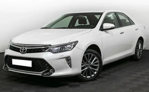 Toyota Camry, 2018