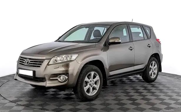Toyota RAV4, 2010
