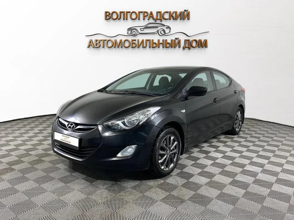 Hyundai Elantra, 2012
