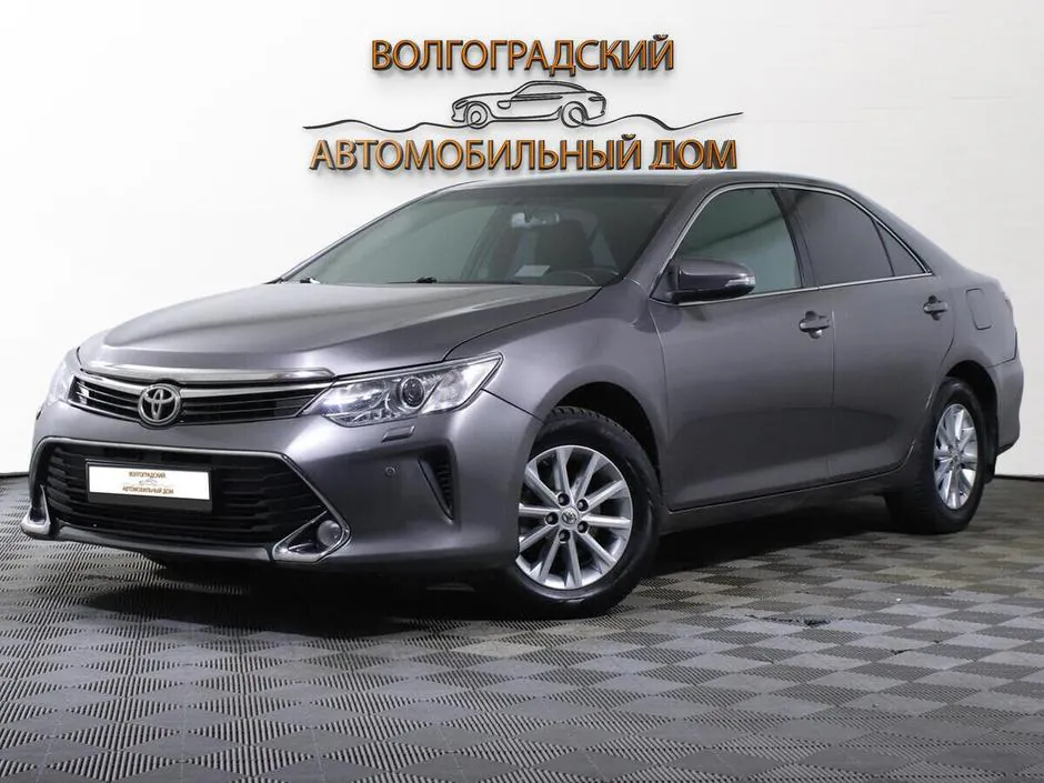 Toyota Camry, 2015