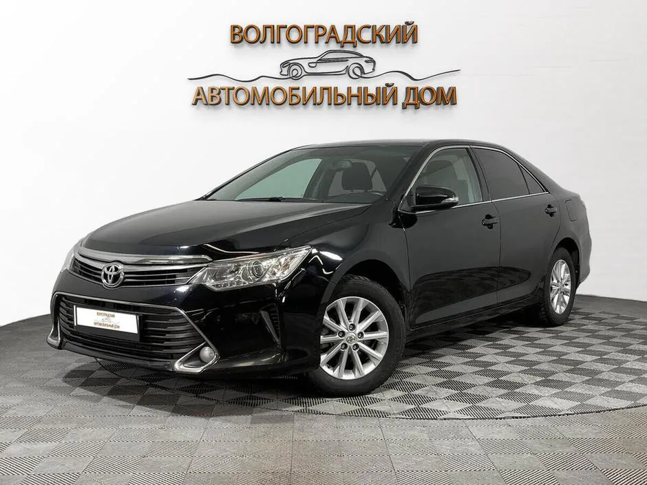 Toyota Camry, 2015