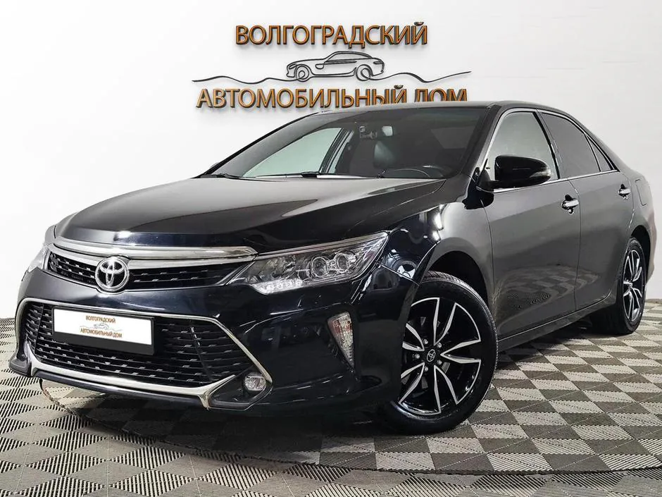 Toyota Camry, 2017