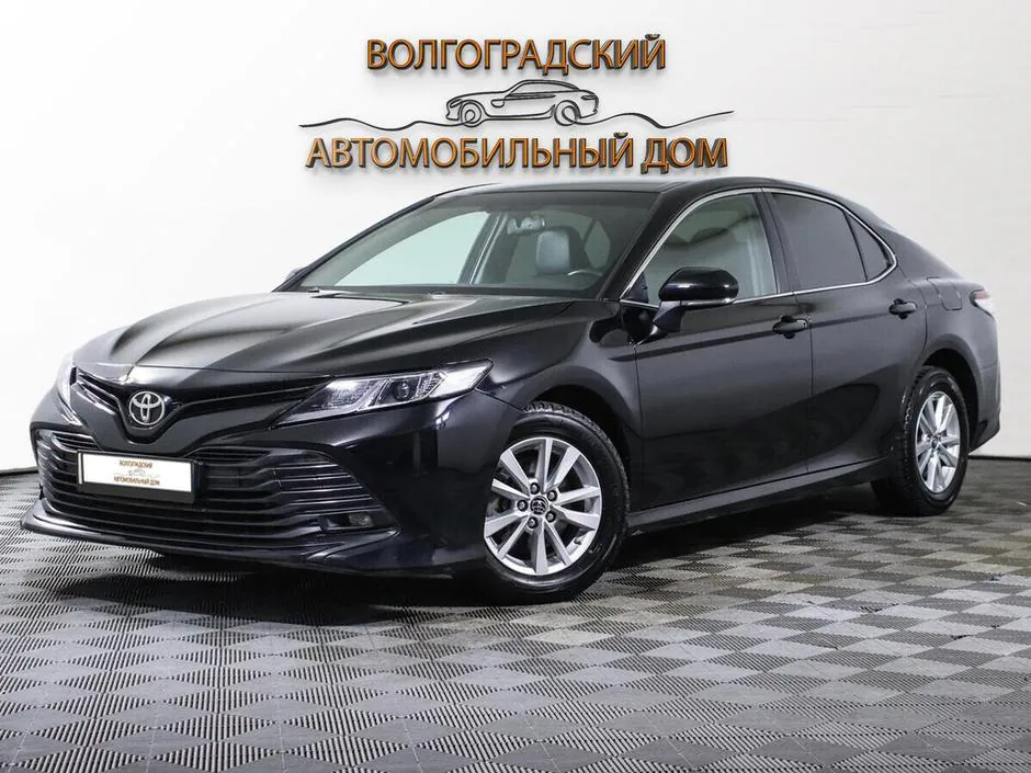 Toyota Camry, 2019