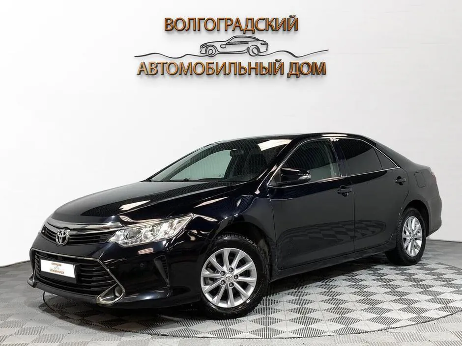 Toyota Camry, 2015