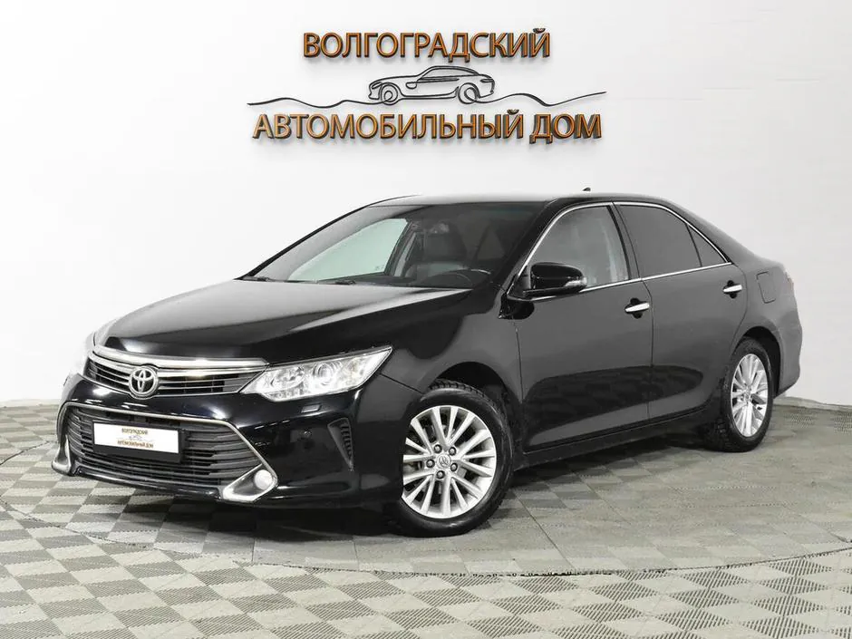 Toyota Camry, 2015