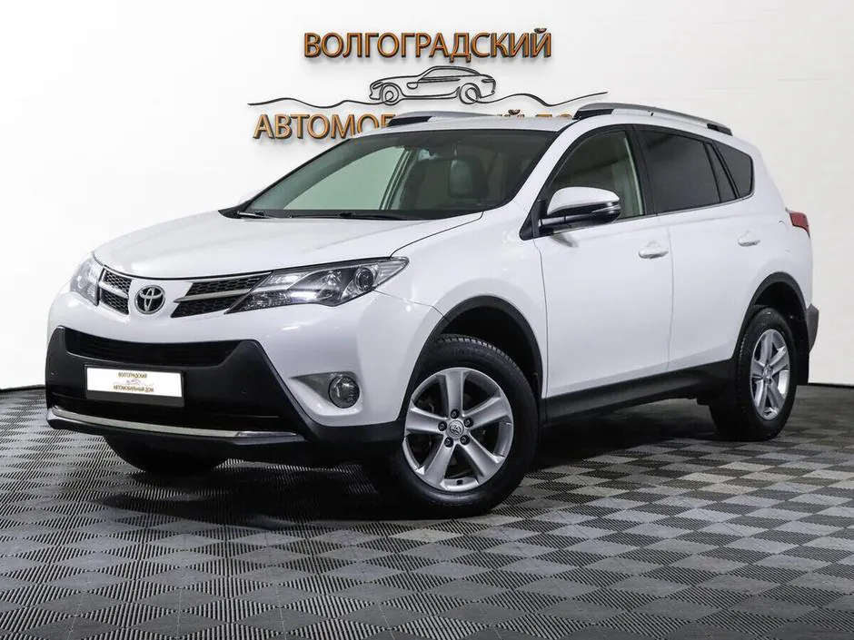 Toyota RAV4, 2013
