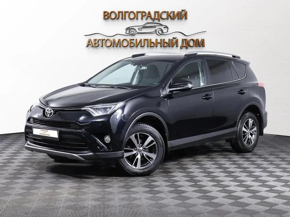 Toyota RAV4, 2017