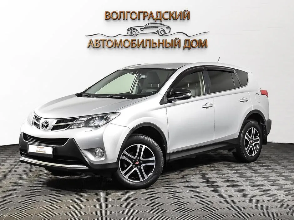 Toyota RAV4, 2013