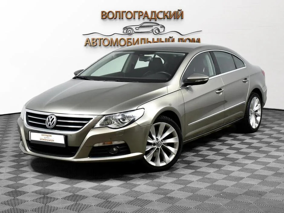 Volkswagen Passat CC, 2011