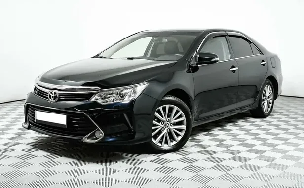 Toyota Camry, 2016