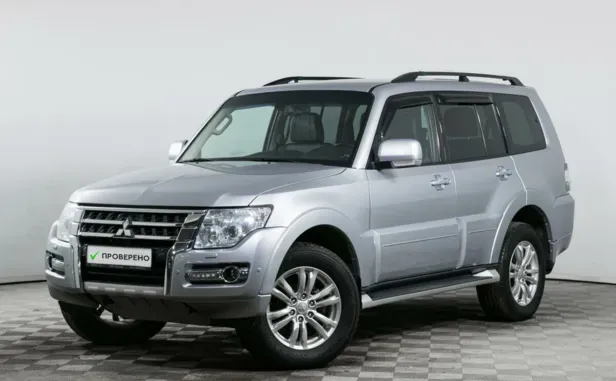 Mitsubishi Pajero, 2015