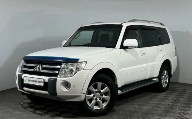 Mitsubishi Pajero, 2011