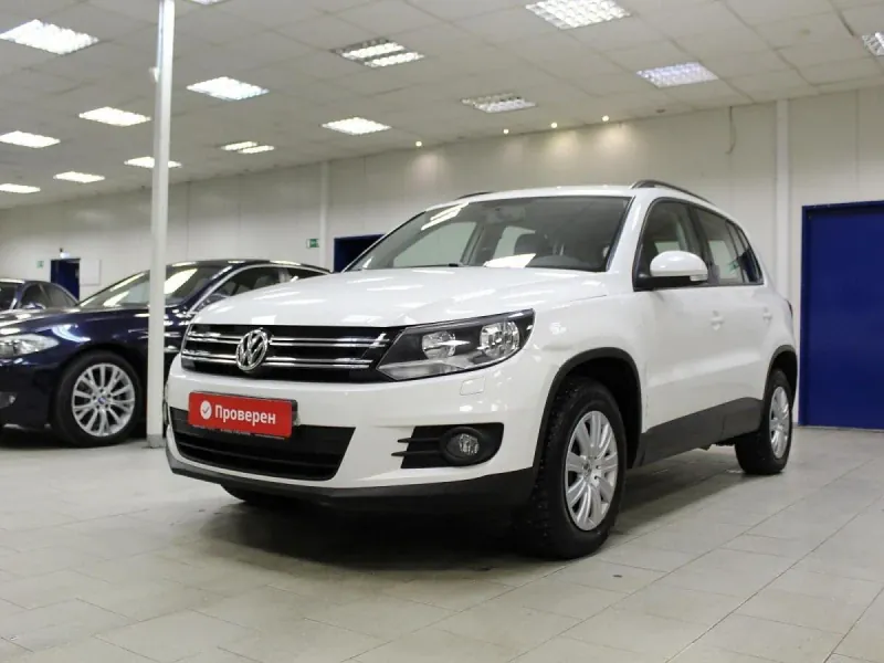 Volkswagen Tiguan, 2012