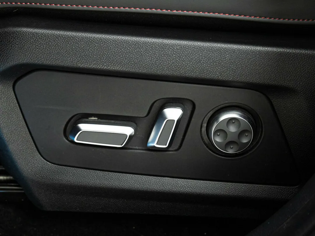 JETOUR T2, 2024