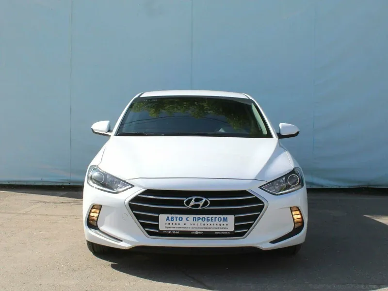 Hyundai Elantra, 2016