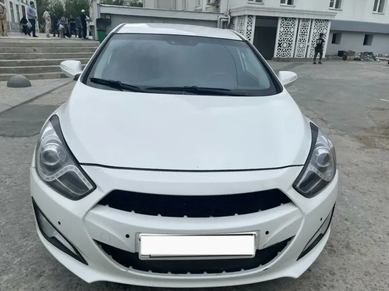 Hyundai i40, 2014