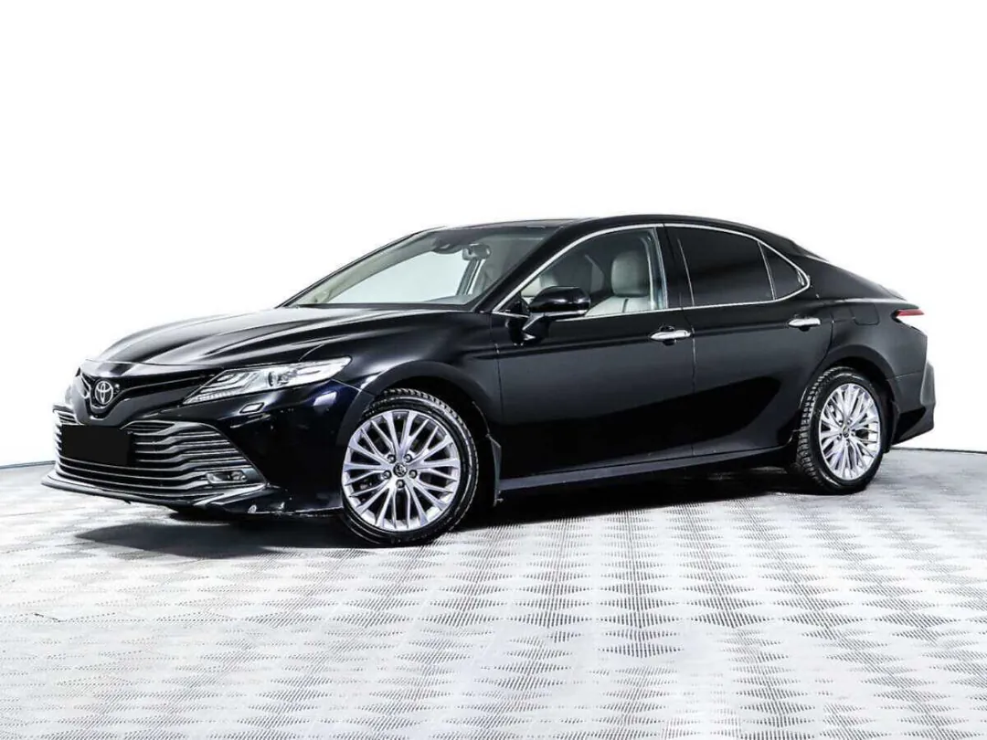 Toyota Camry, 2019