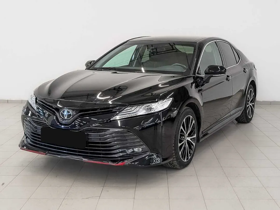 Toyota Camry, 2020