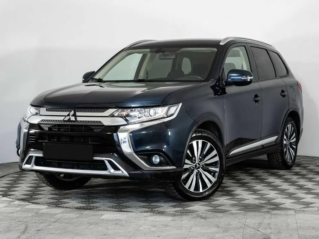Mitsubishi Outlander, 2020