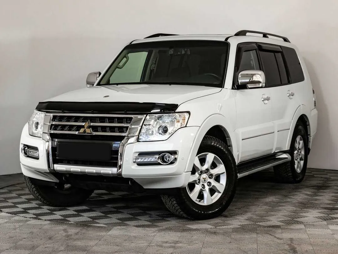 Mitsubishi Pajero, 2021