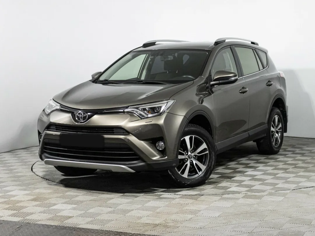 Toyota RAV4, 2015