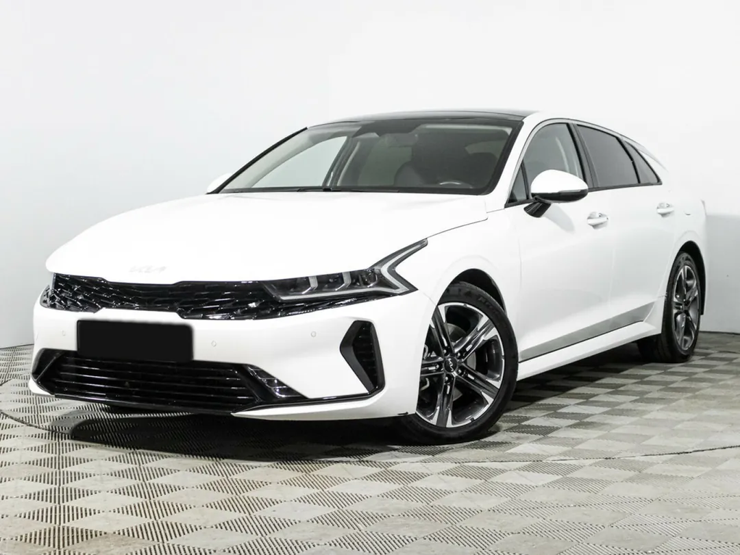Kia K5, 2022