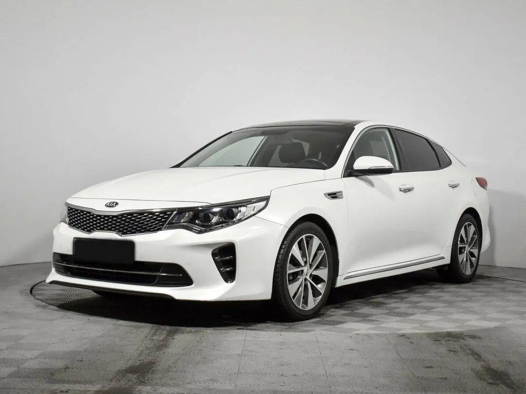Kia K5, 2017