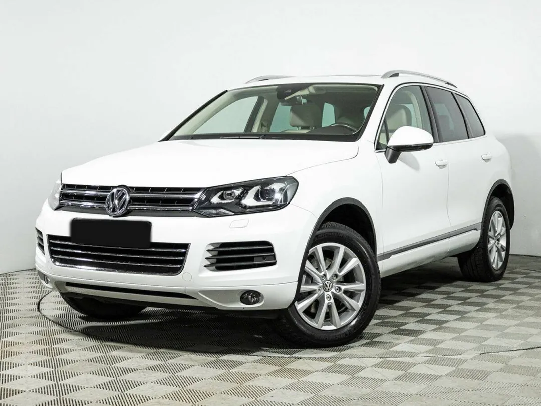 Volkswagen Touareg, 2013