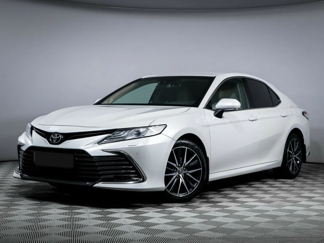 Toyota Camry, 2021