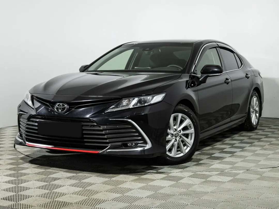 Toyota Camry, 2023