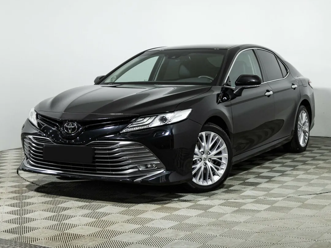 Toyota Camry, 2020
