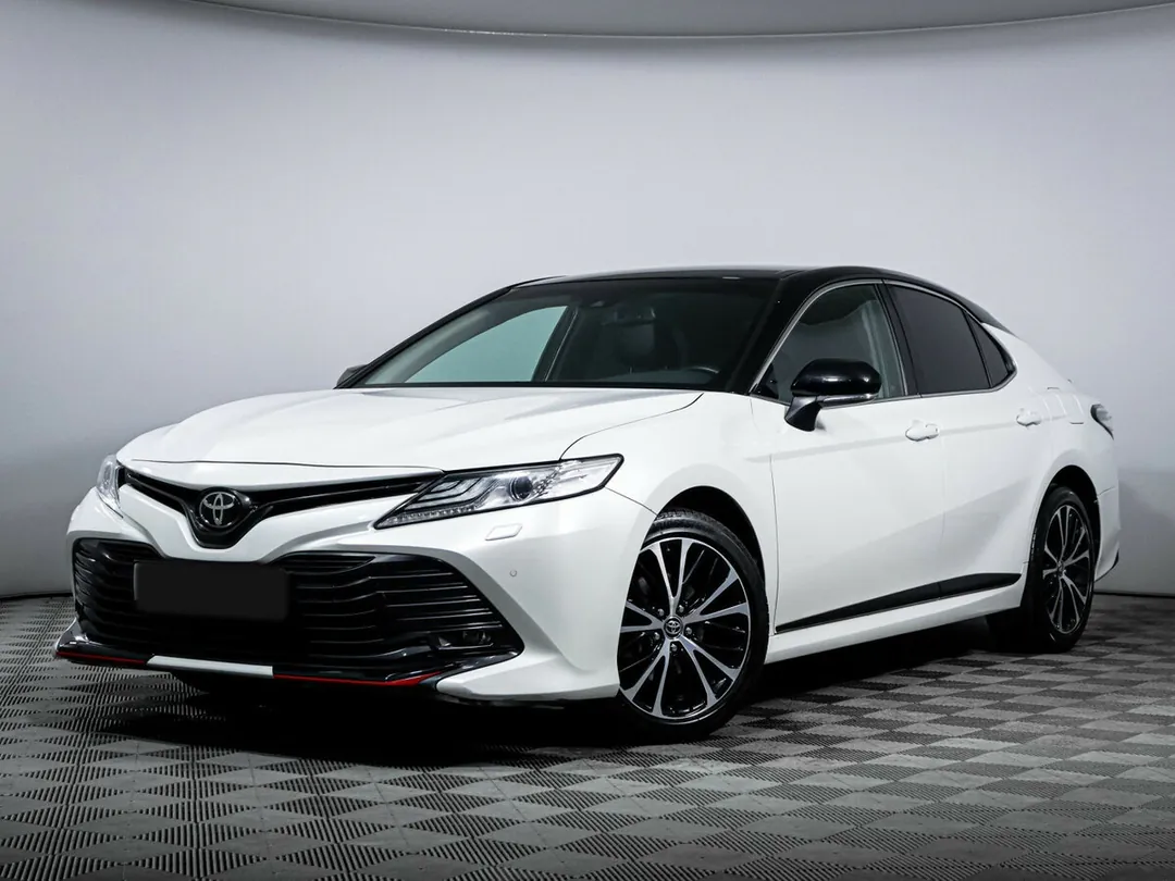 Toyota Camry, 2020