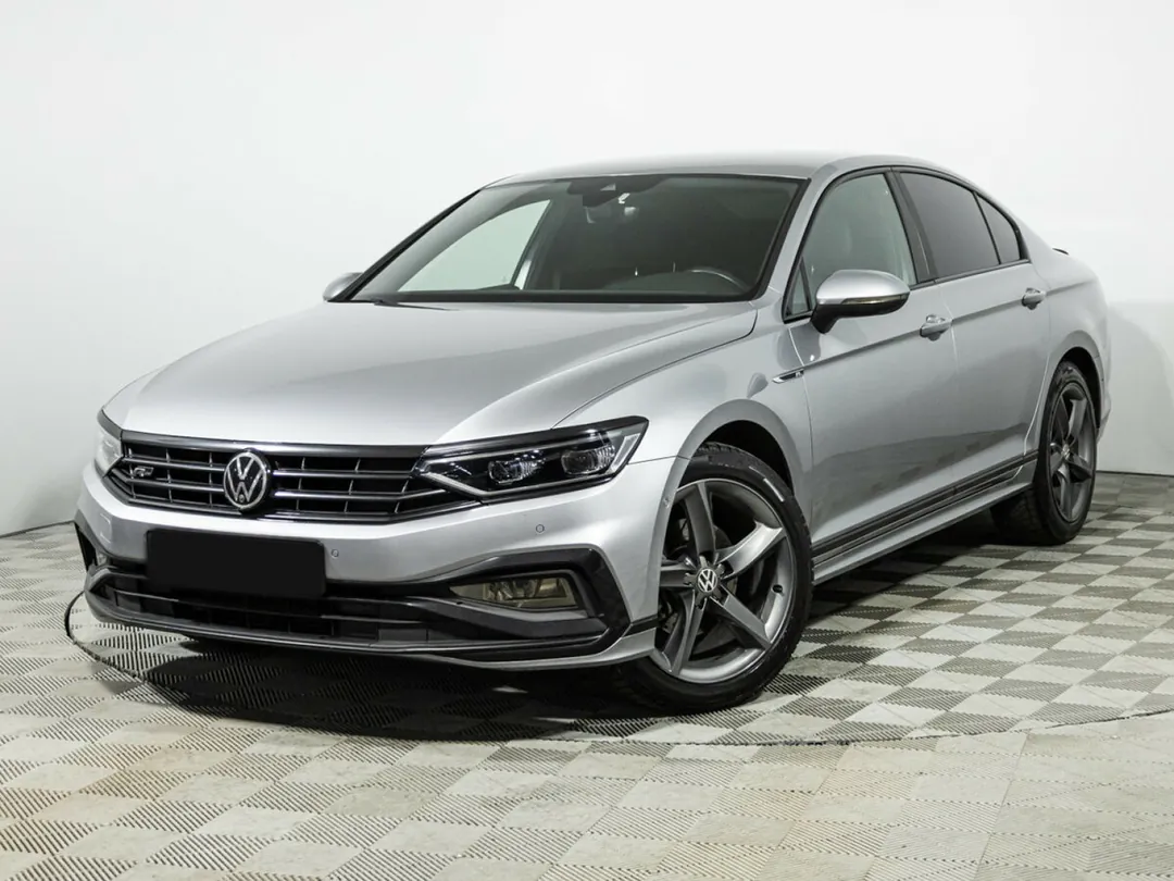 Volkswagen Passat, 2021