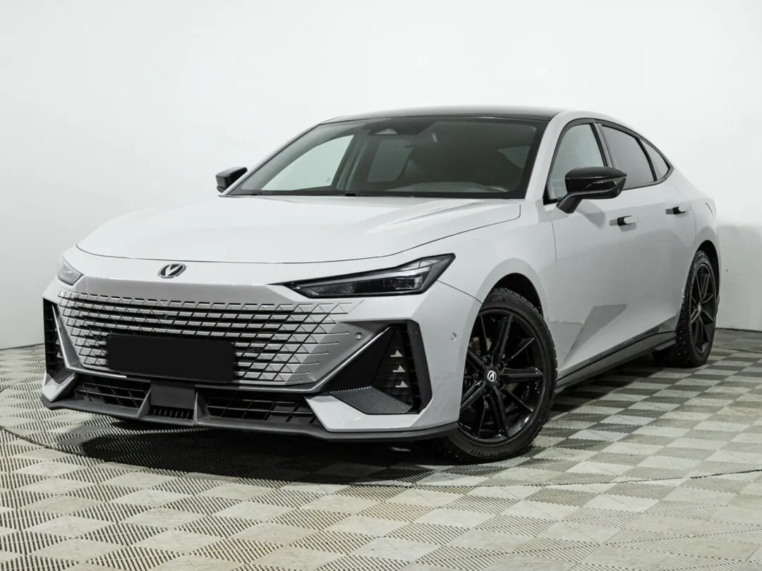 Changan UNI-V, 2024