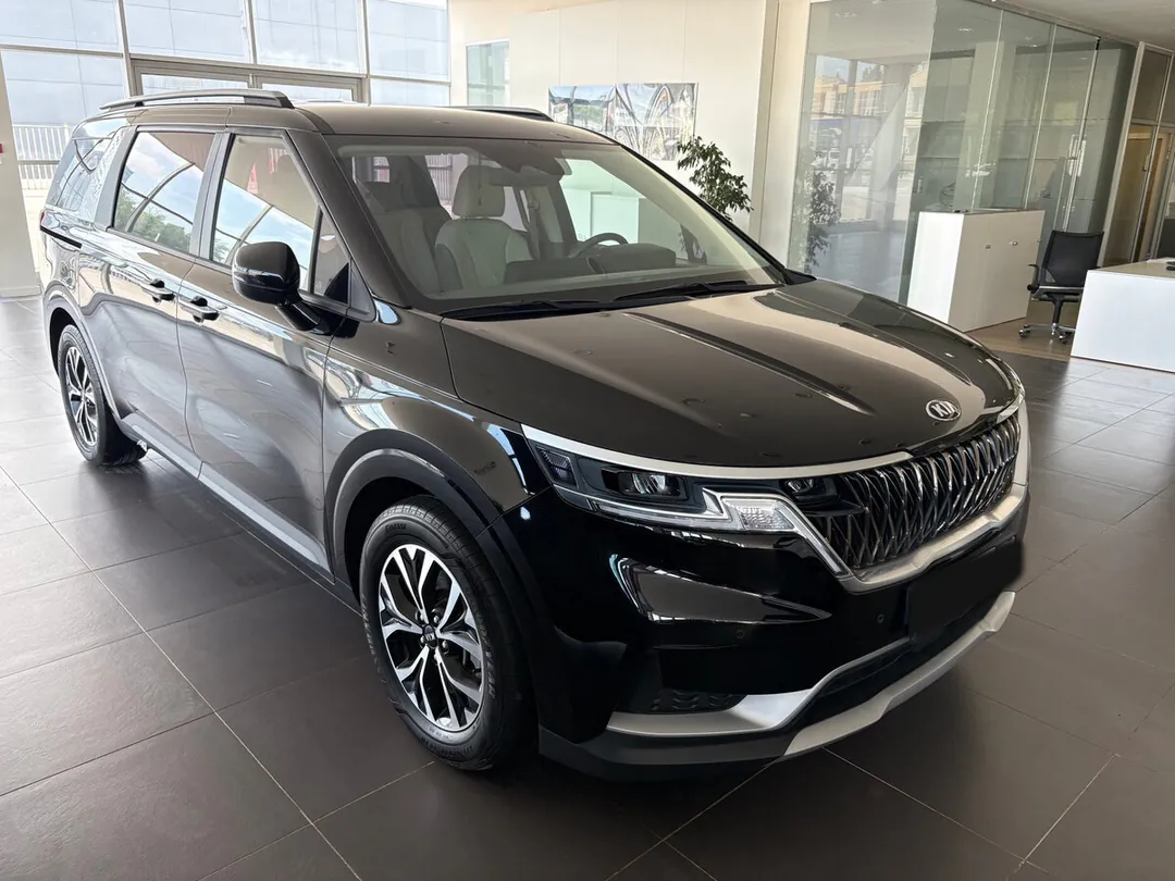 Kia Carnival, 2021