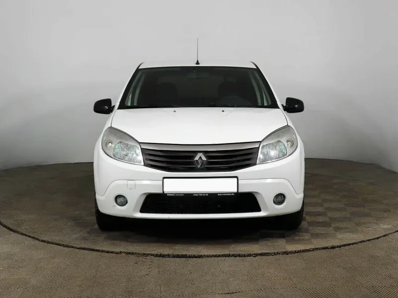 Renault Sandero, 2013